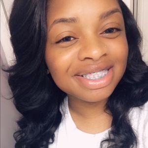 Meet your Posher, Jessica